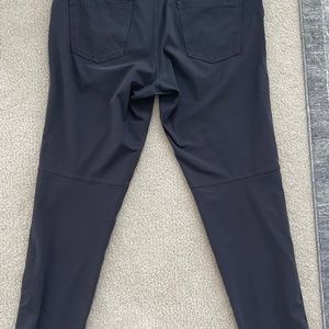 Men’s Lululemon slim fit pants
